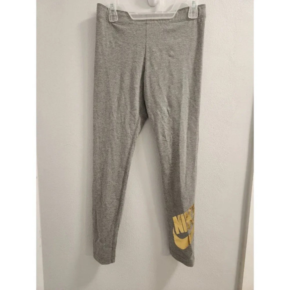 Nike leggings GIRLS SIZE MEDIUM - Picture 1 of 5